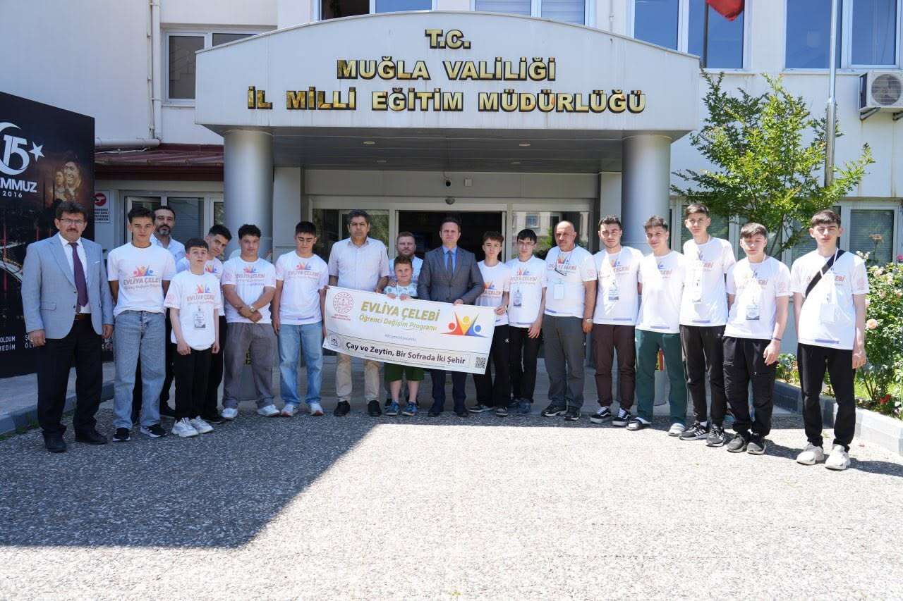 Muğla ve Trabzonlu Öğrenciler Aynı Sofrada Buluştu: “Çay ve Zeytin: Bir Sofrada İki Şehir” 2